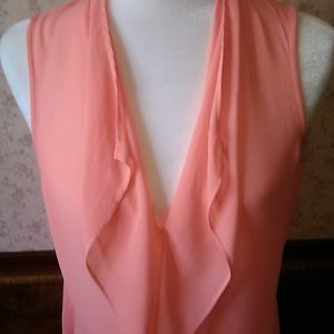 Vera Wang Flirty/Feminine Top🔥🔥